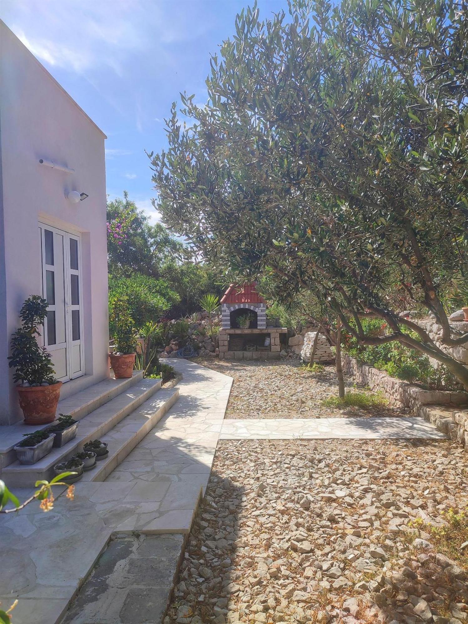 Apartments Vesna Lastovo Exterior photo